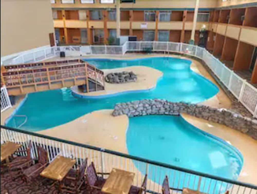 Suburban Studios, Kearney Extérieur photo