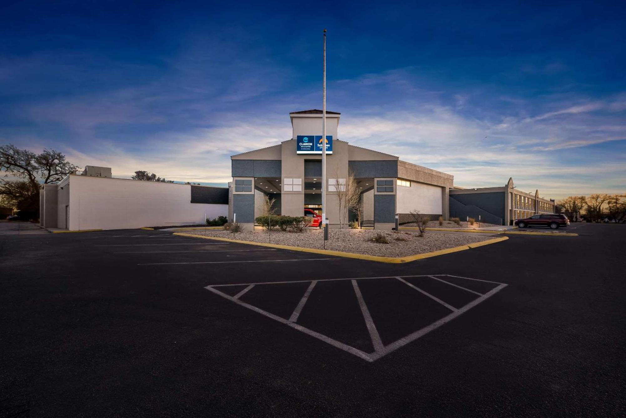Suburban Studios, Kearney Extérieur photo