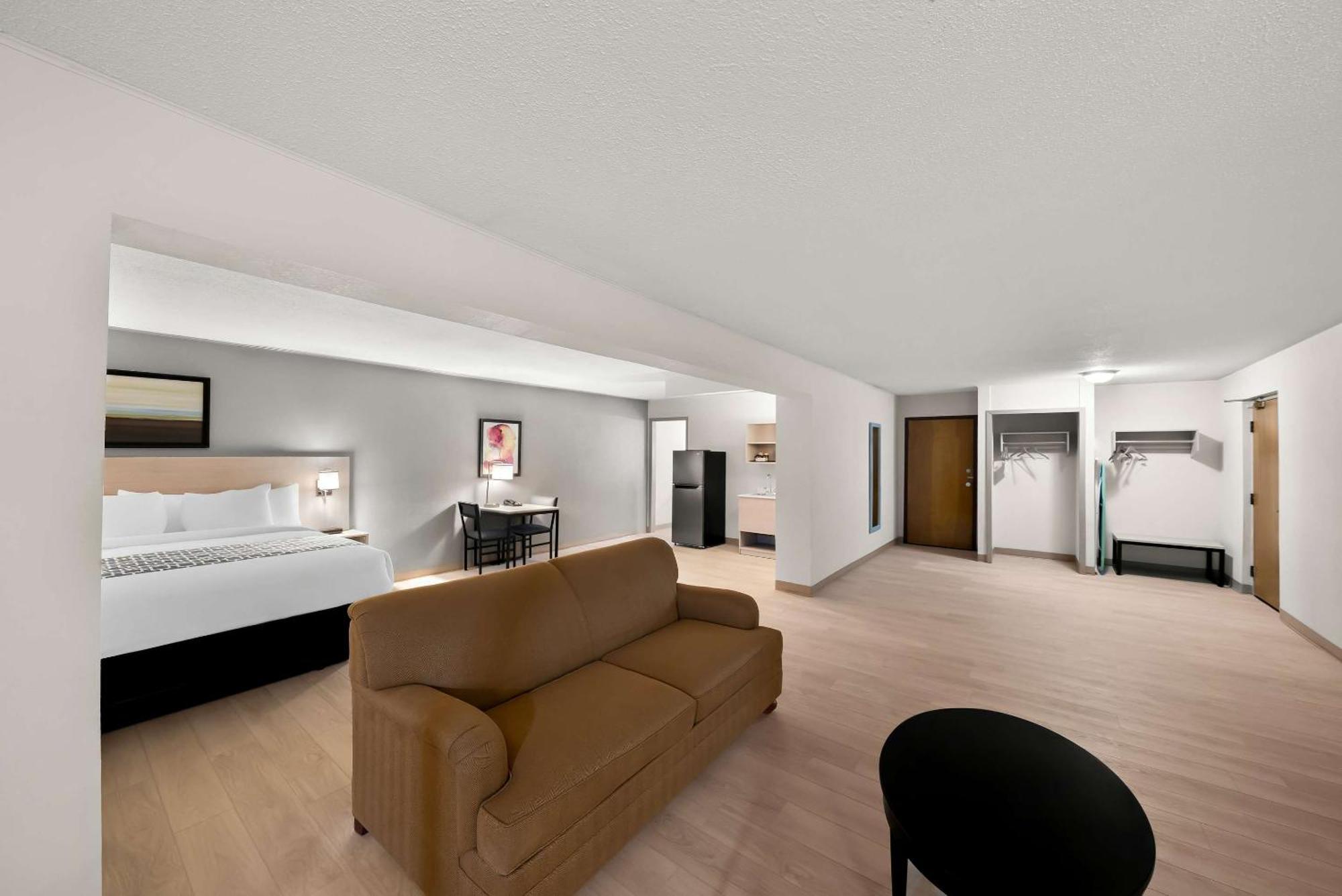 Suburban Studios, Kearney Extérieur photo