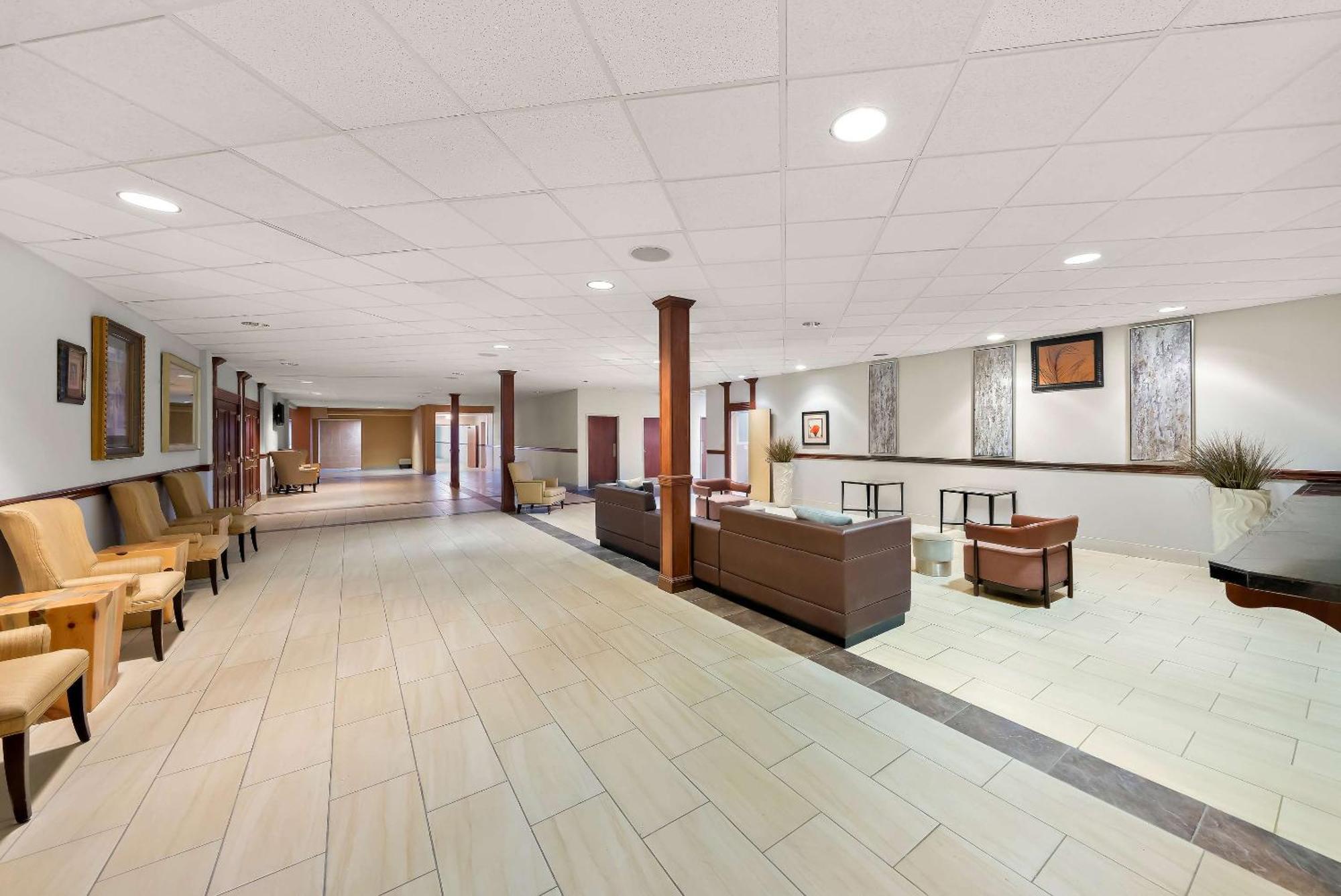 Suburban Studios, Kearney Extérieur photo